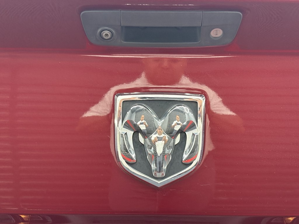 2015 RAM 1500 Image 25