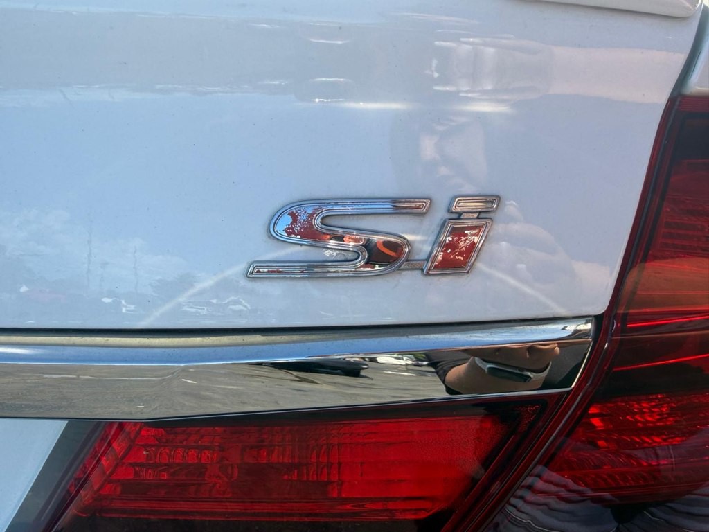 2015 Honda Civic Image 24
