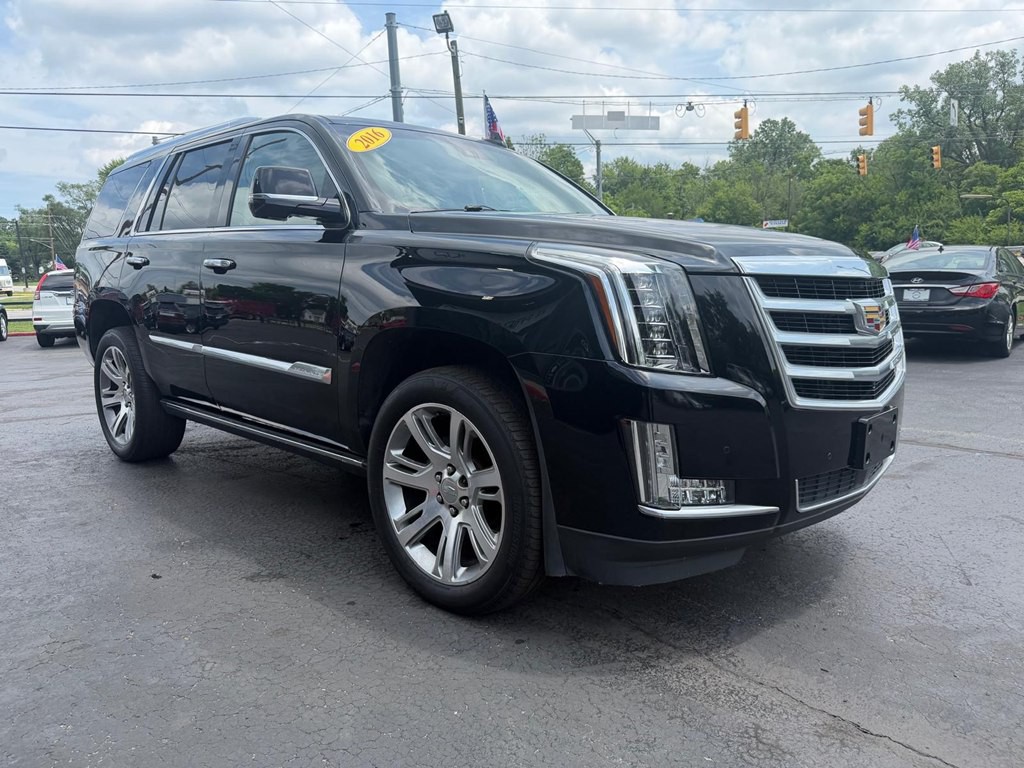2016 Cadillac Escalade Image 3