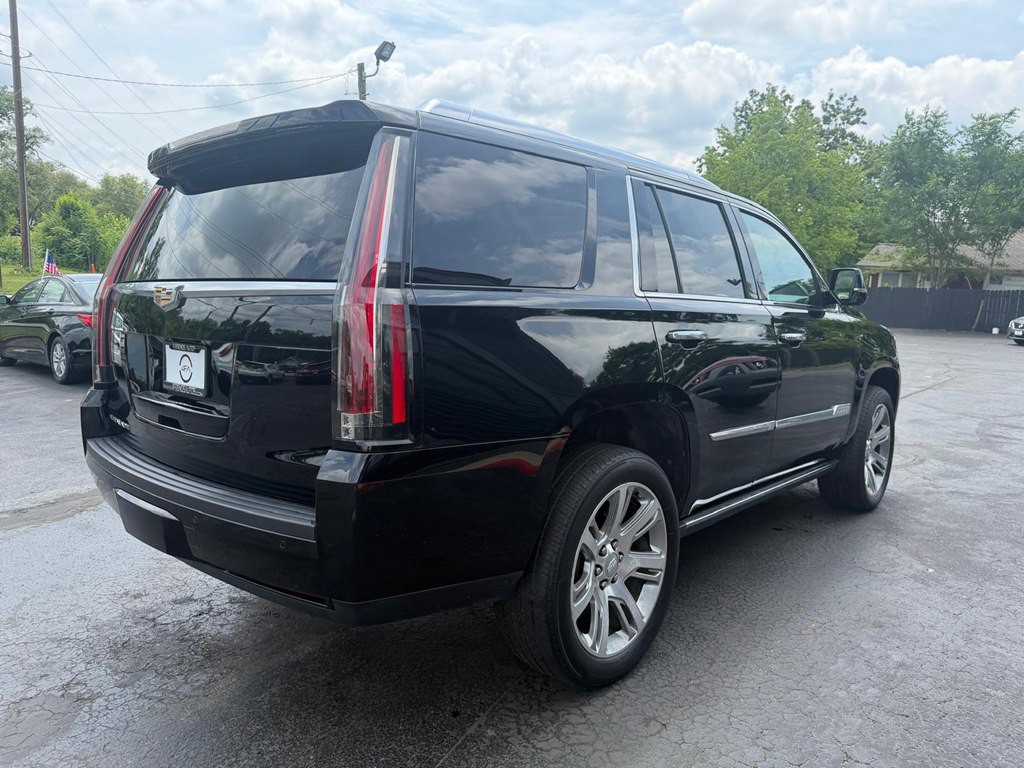 2016 Cadillac Escalade Image 6