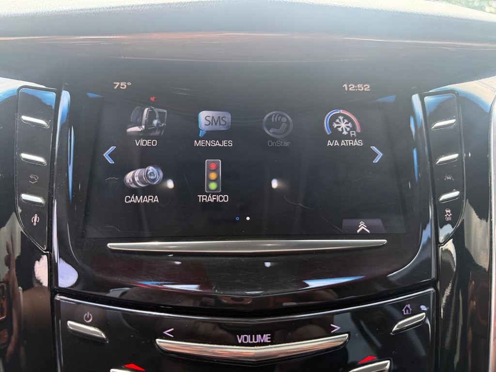 2016 Cadillac Escalade Image 20