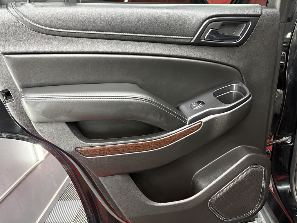 2016 GMC Yukon Image 10