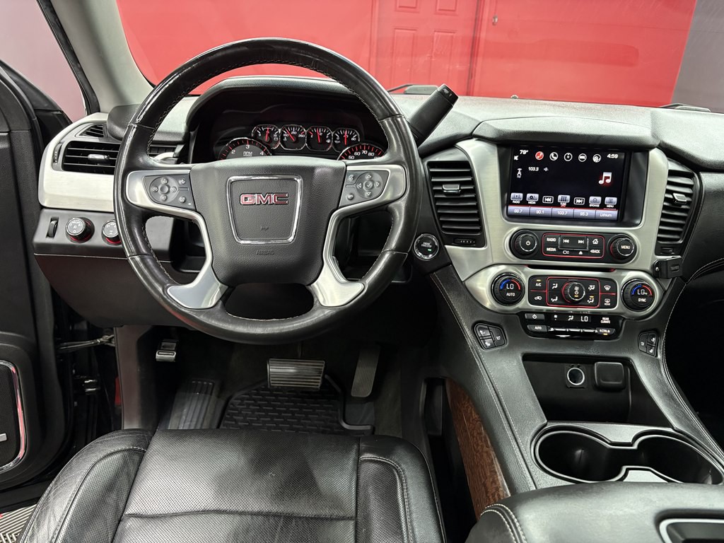 2016 GMC Yukon Image 16