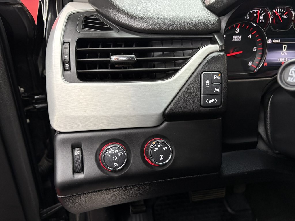 2016 GMC Yukon Image 19