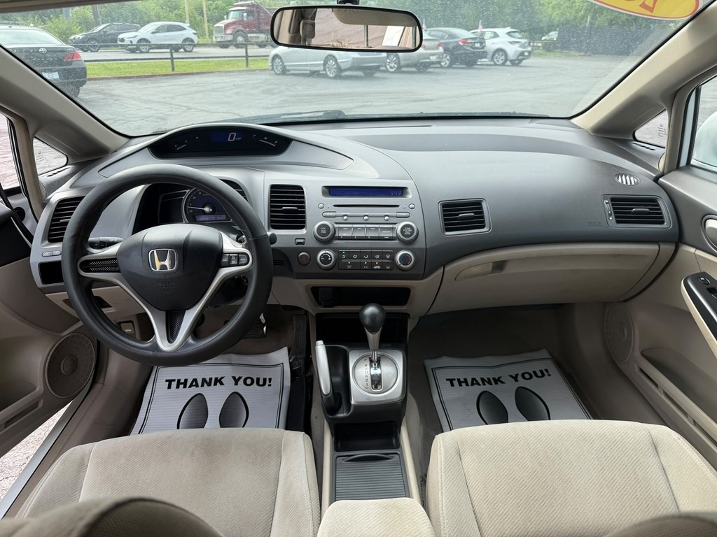 2010 Honda Civic Image 8