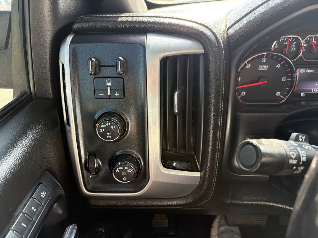 2014 GMC Sierra Image 16