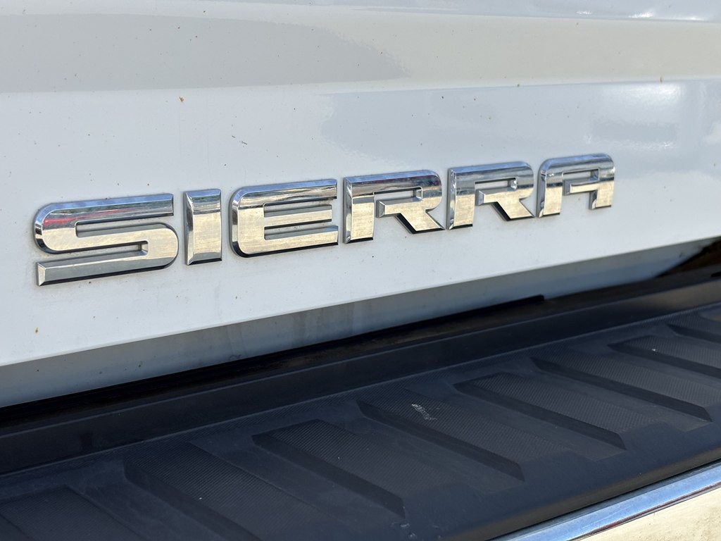 2014 GMC Sierra Image 24