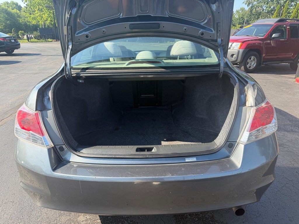 2010 Honda Accord Image 17
