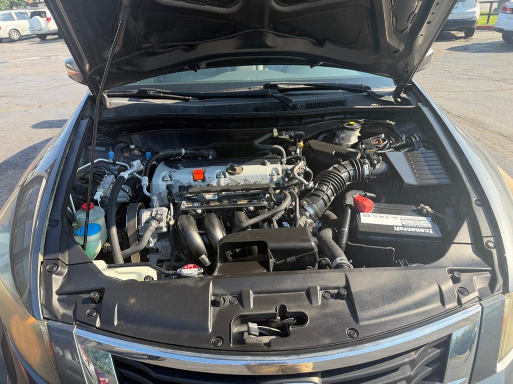 2010 Honda Accord Image 18
