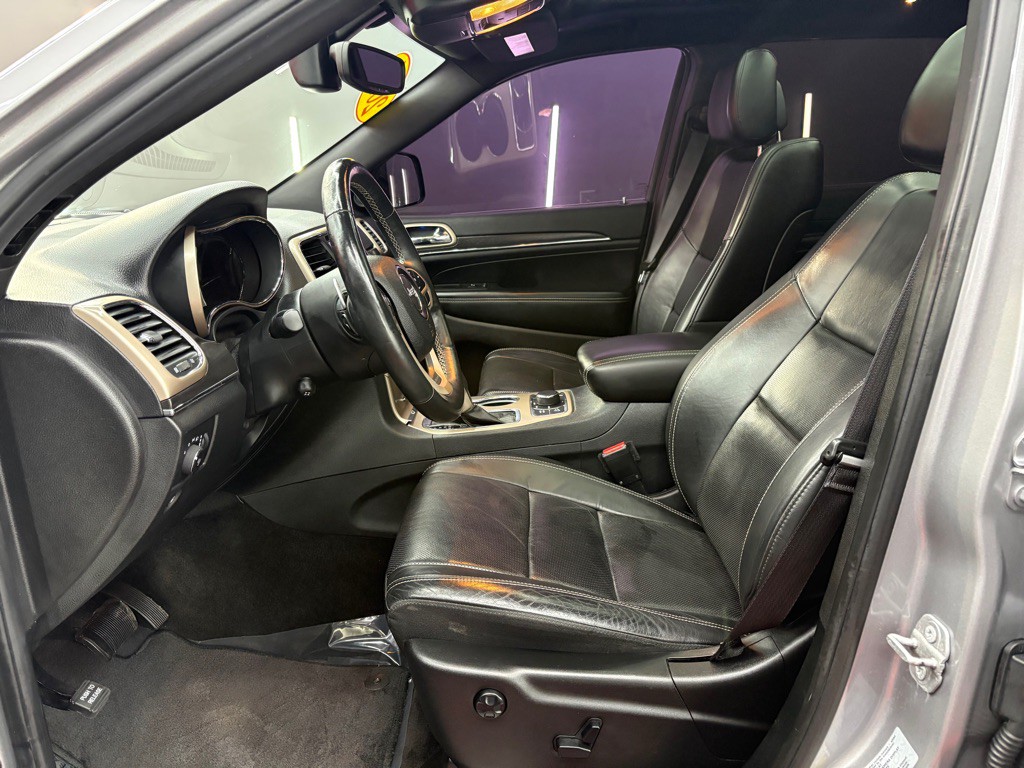 2017 Jeep Grand Cherokee Image 9