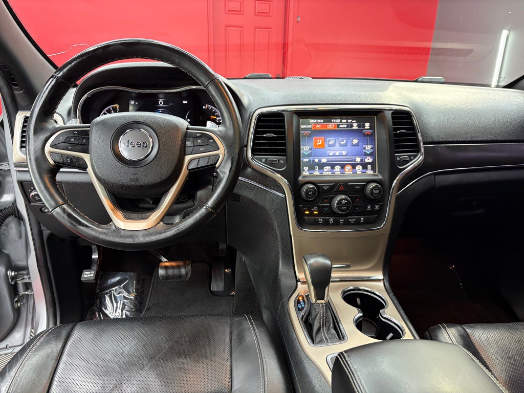 2017 Jeep Grand Cherokee Image 14