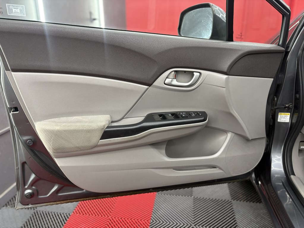 2012 Honda Civic Image 7