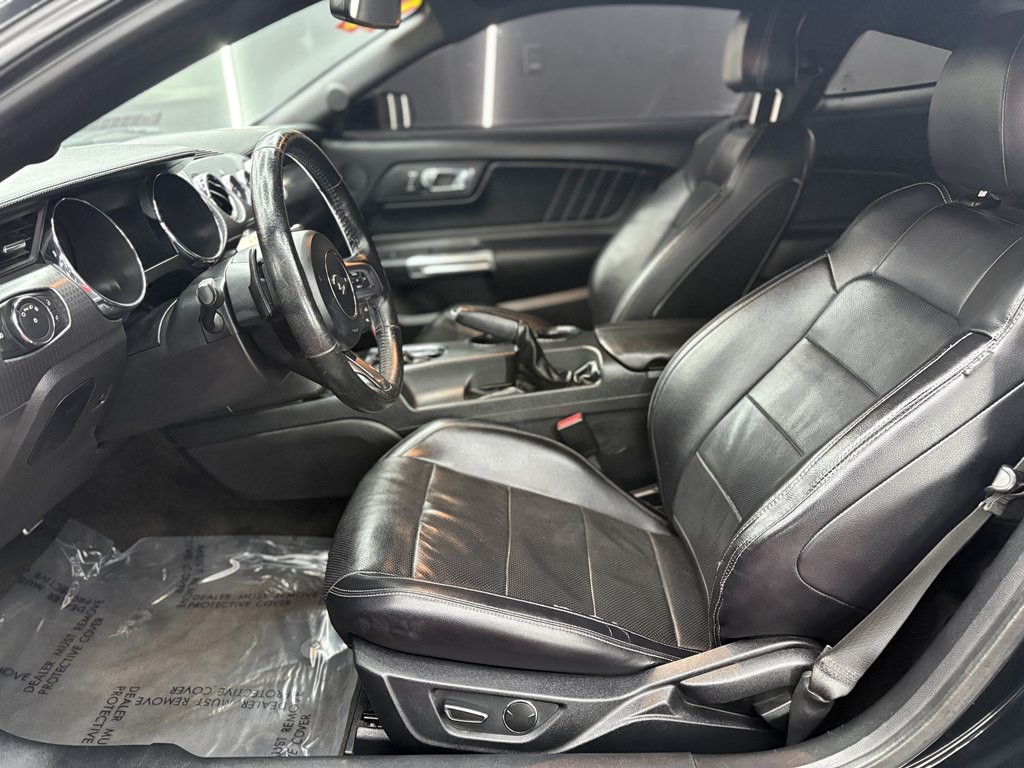 2016 Ford Mustang Image 9