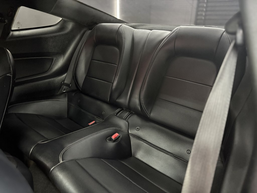 2016 Ford Mustang Image 10