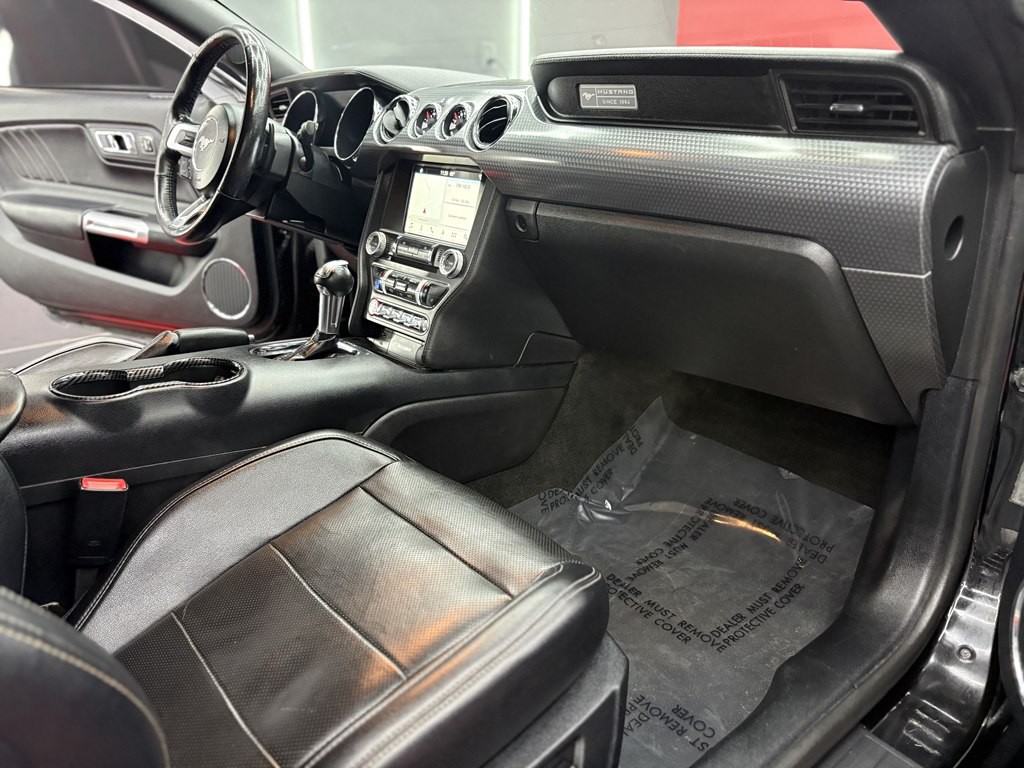 2016 Ford Mustang Image 16