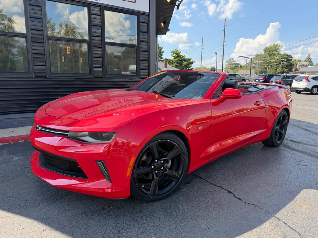 2016 Chevrolet Camaro Image 1