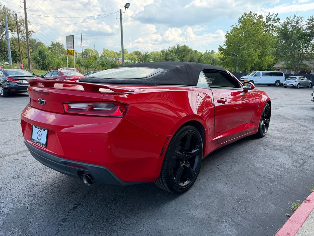 2016 Chevrolet Camaro Image 4