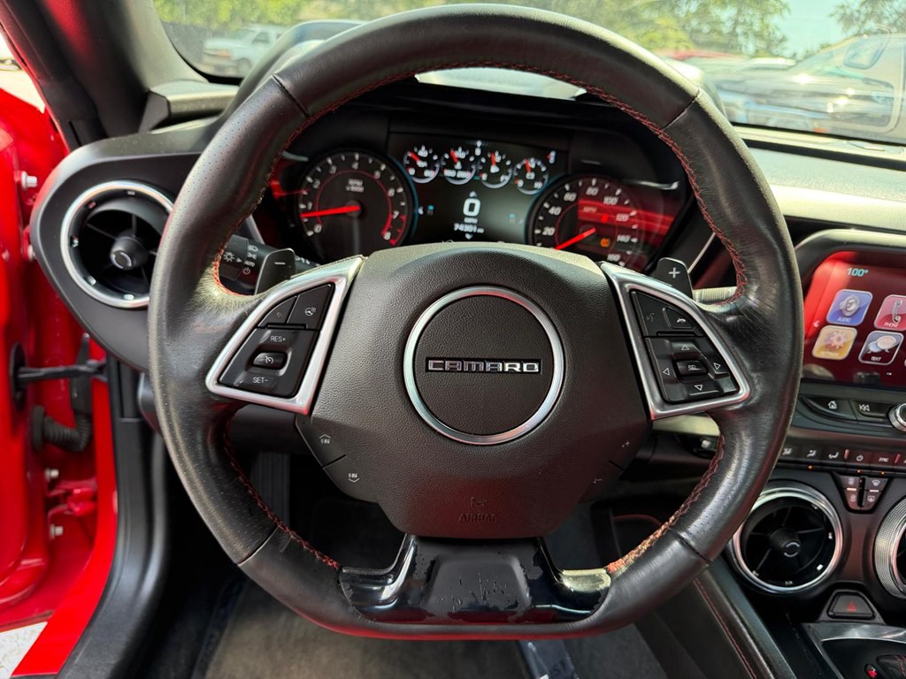2016 Chevrolet Camaro Image 13