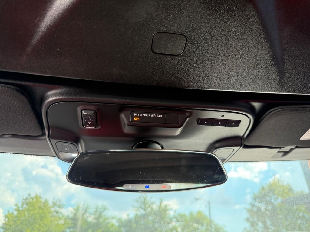 2016 Chevrolet Camaro Image 19