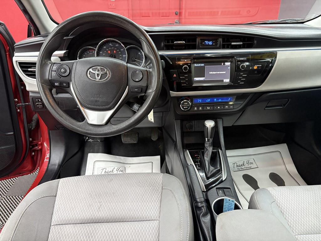 2015 Toyota Corolla Image 11
