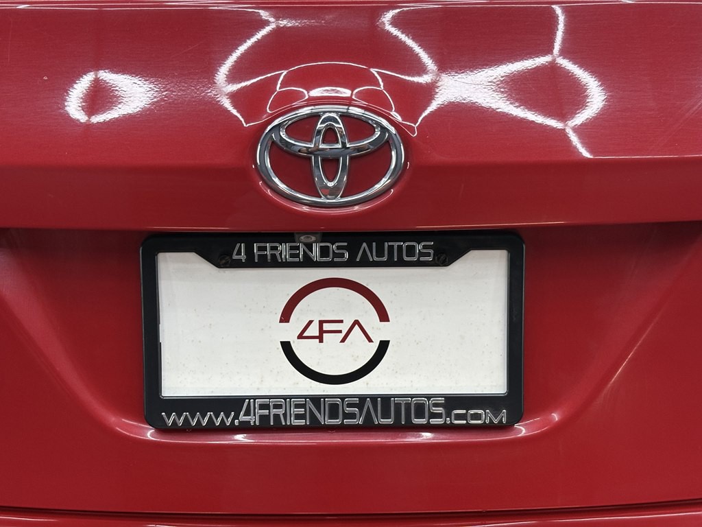 2015 Toyota Corolla Image 20