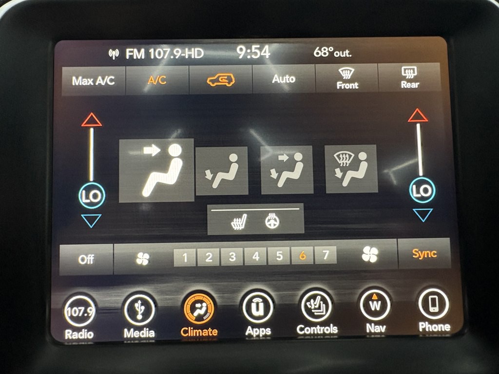 2018 Jeep Renegade Image 25