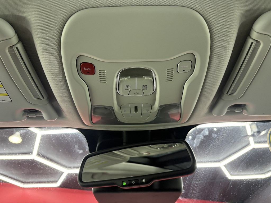 2018 Jeep Renegade Image 28