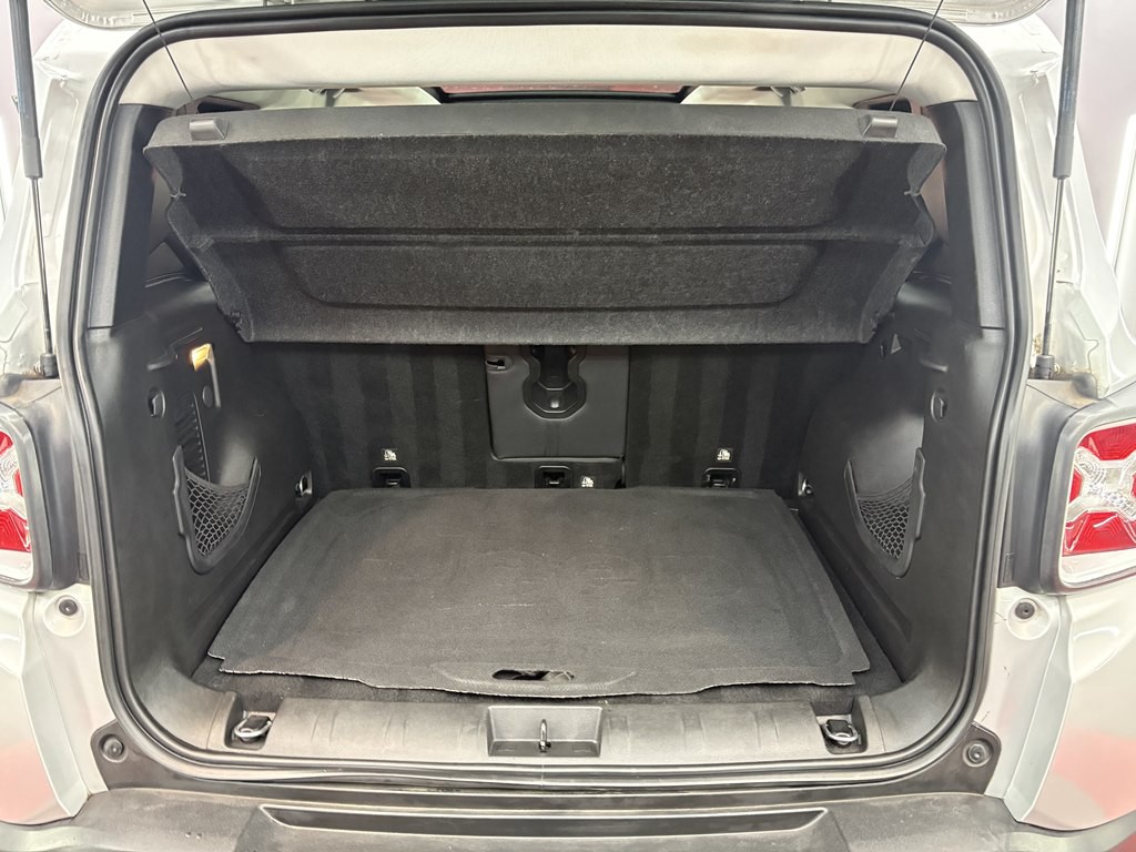2018 Jeep Renegade Image 33