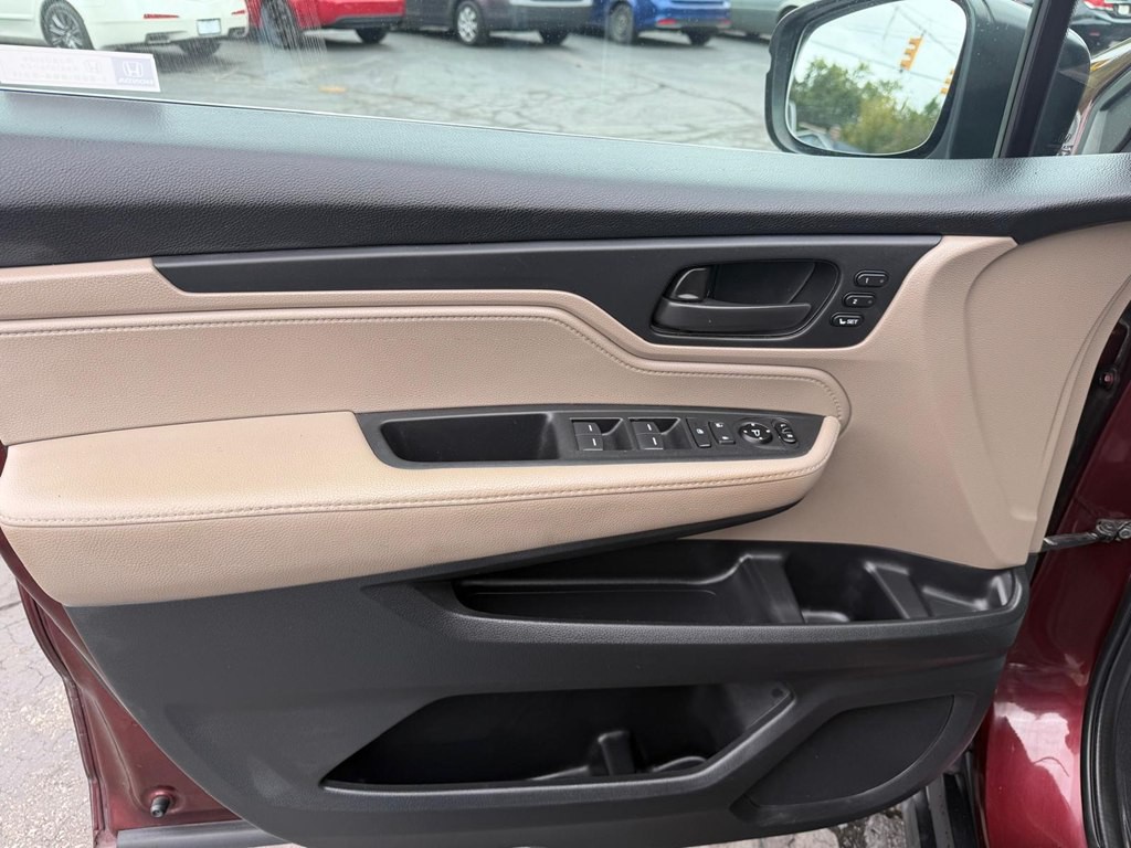 2019 Honda Odyssey Image 8
