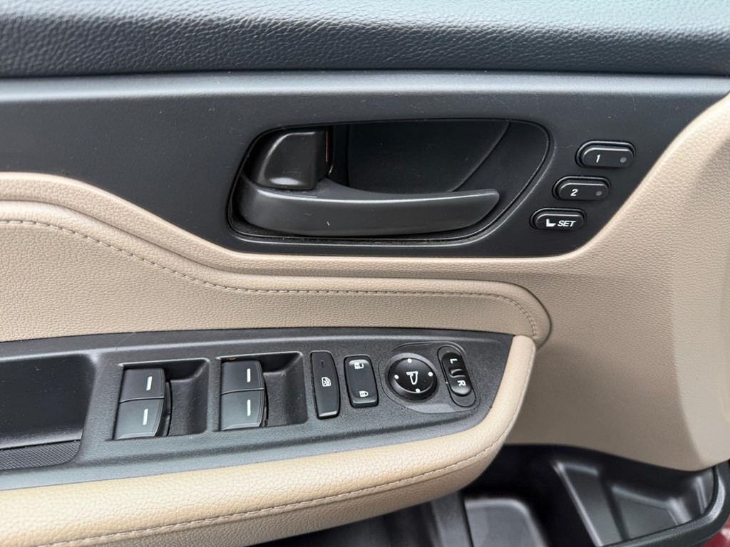 2019 Honda Odyssey Image 9