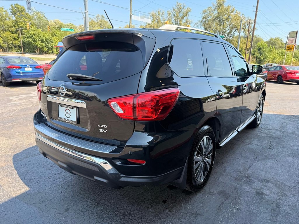 2018 Nissan Pathfinder Image 4