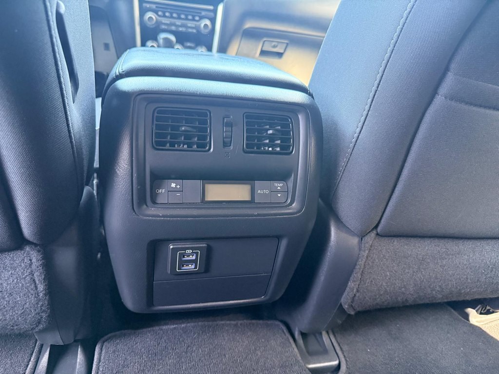 2018 Nissan Pathfinder Image 18