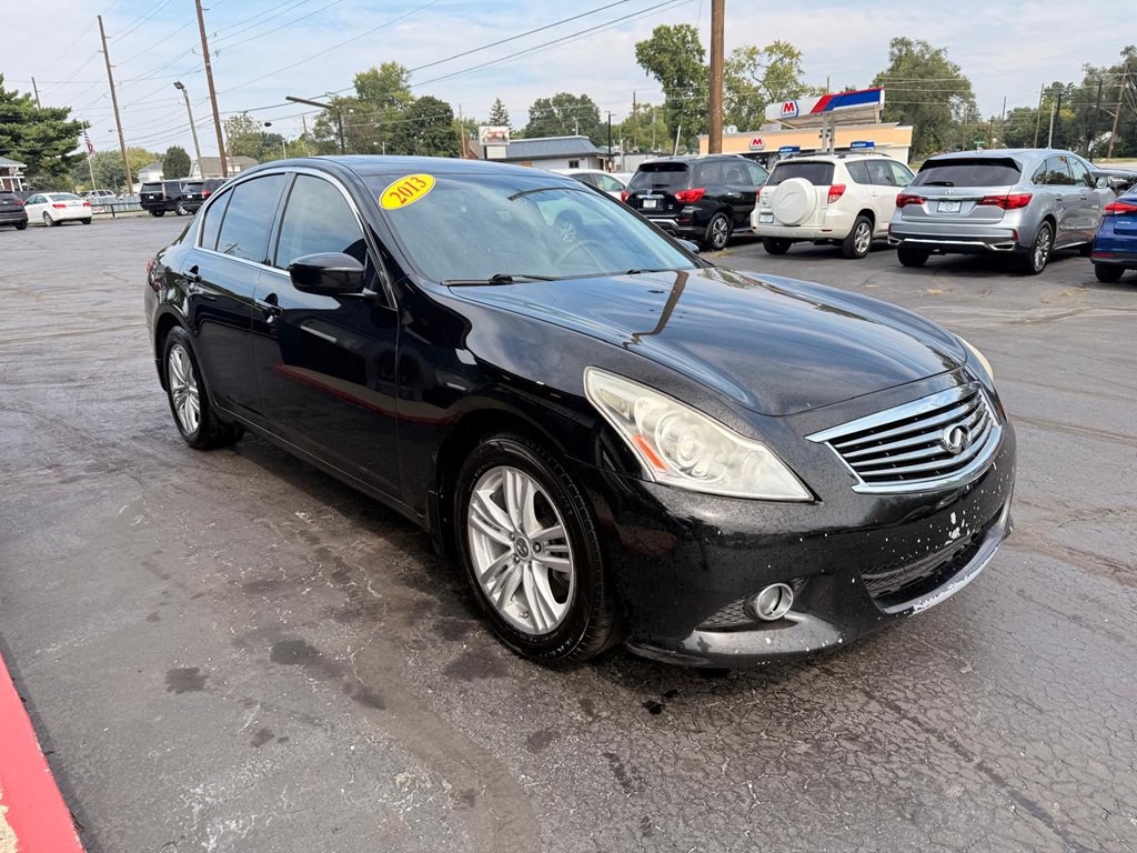 2013 INFINITI G37 Image 2