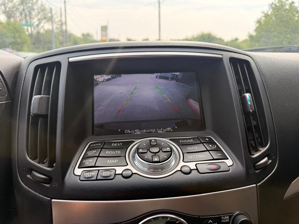 2013 INFINITI G37 Image 15
