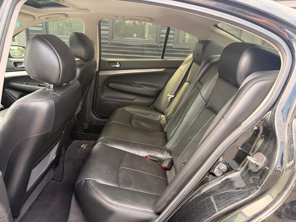 2013 INFINITI G37 Image 18