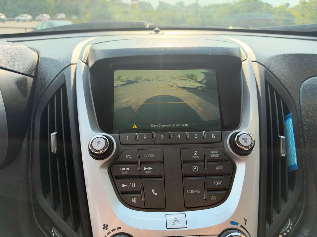 2016 Chevrolet Equinox Image 16