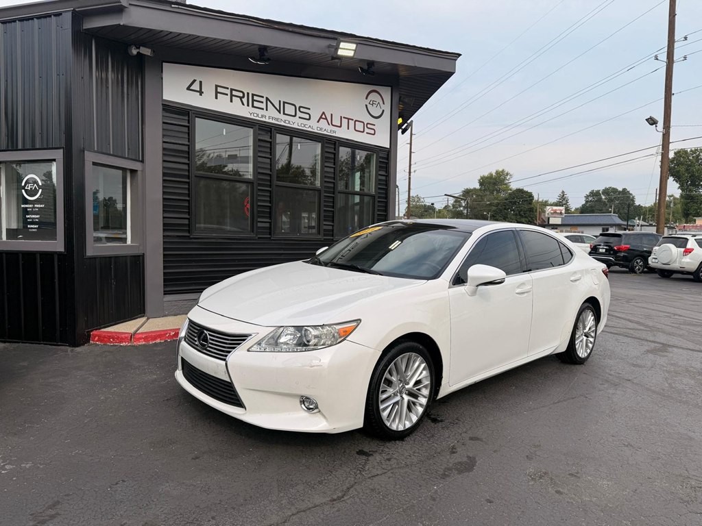 2014 Lexus ES Image 1