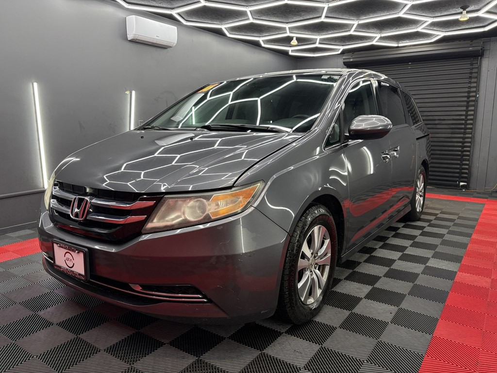 2016 Honda Odyssey Image 1