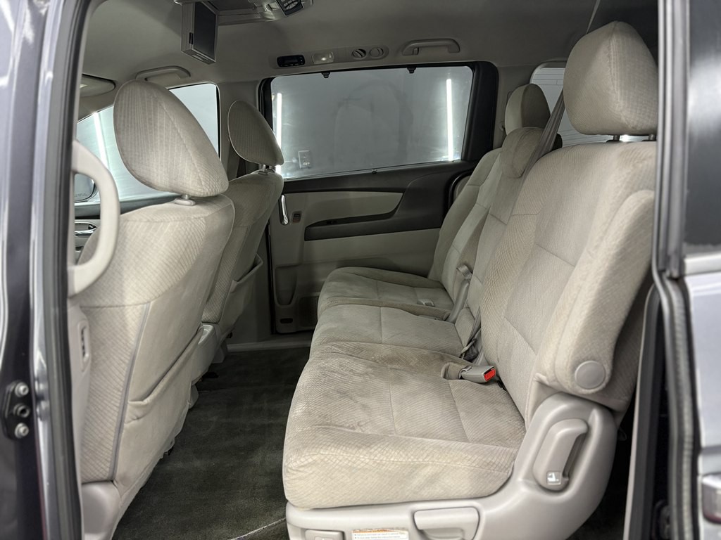2016 Honda Odyssey Image 9