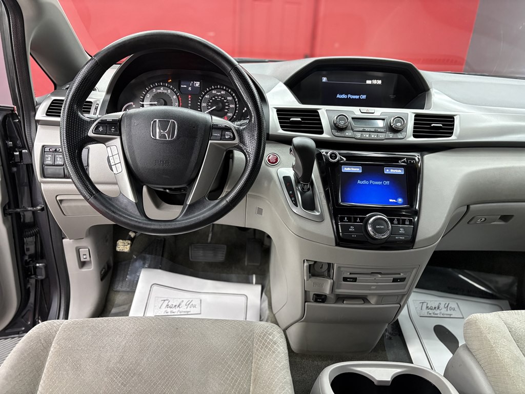 2016 Honda Odyssey Image 13