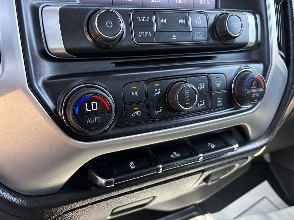 2015 GMC Sierra Image 19