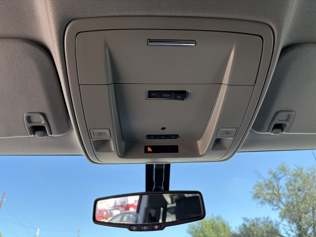 2015 GMC Sierra Image 21
