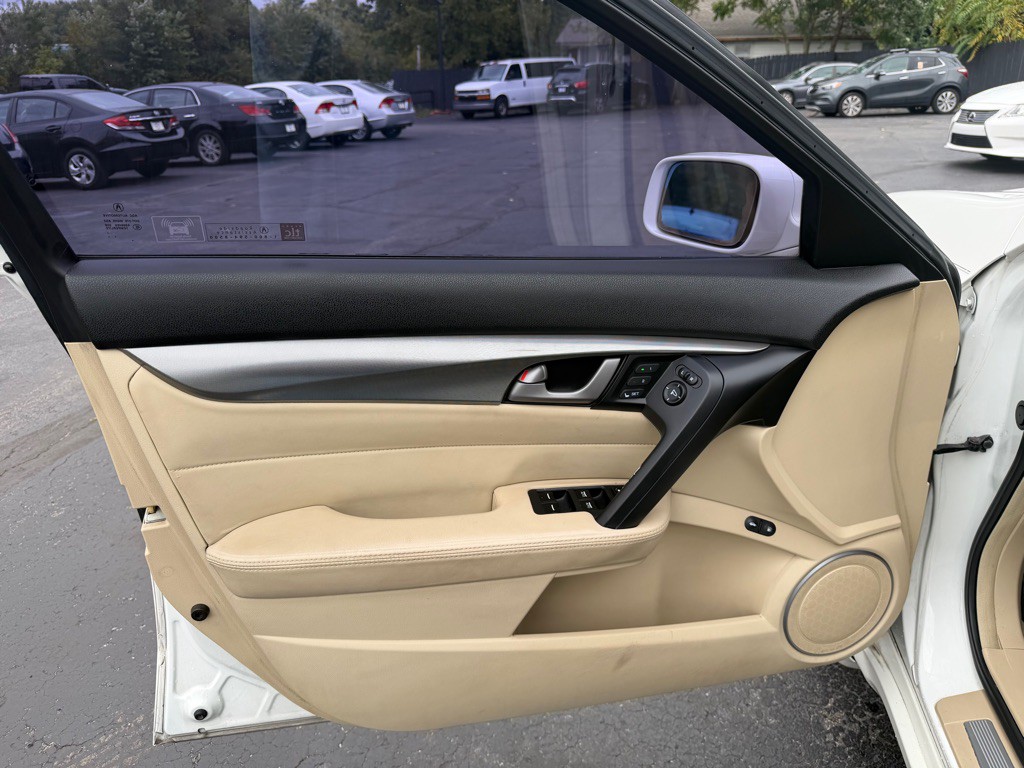 2009 Acura TL Image 8