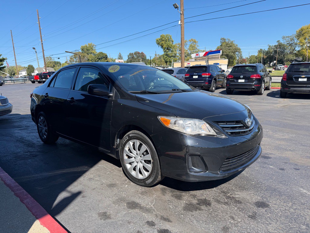 2013 Toyota Corolla Image 3