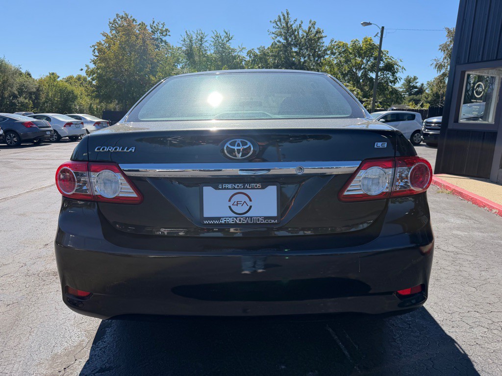 2013 Toyota Corolla Image 22