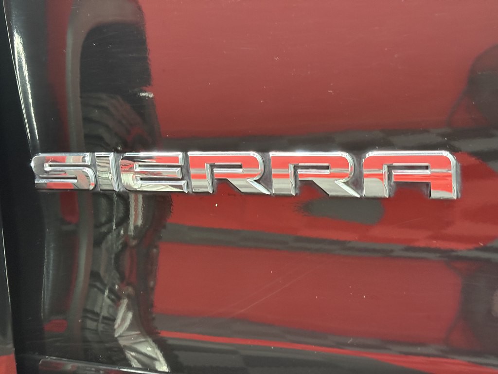 2014 GMC Sierra Image 25