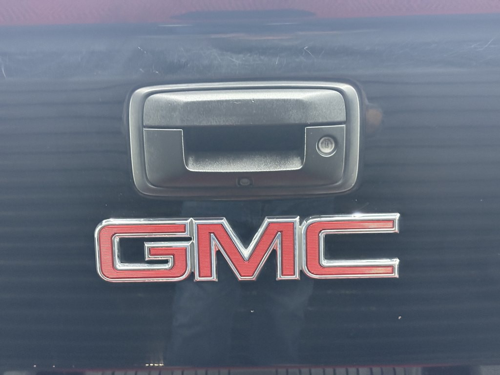 2014 GMC Sierra Image 26