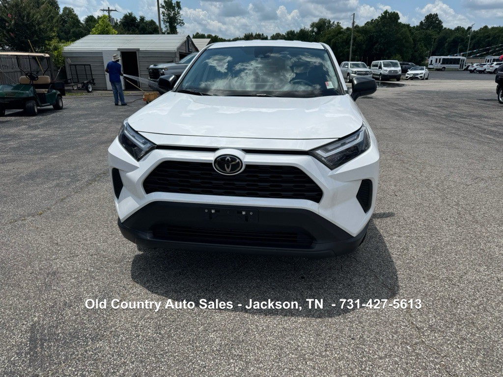 2024 Toyota Rav4 Image 3