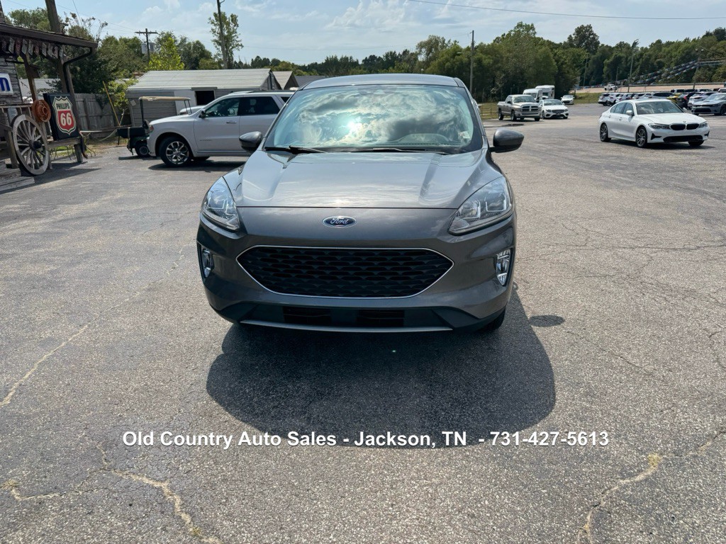 2022 Ford Escape Image 3