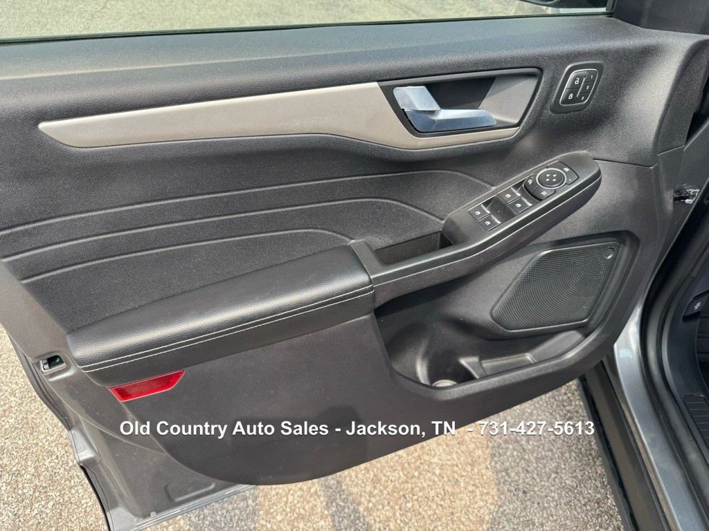 2022 Ford Escape Image 17